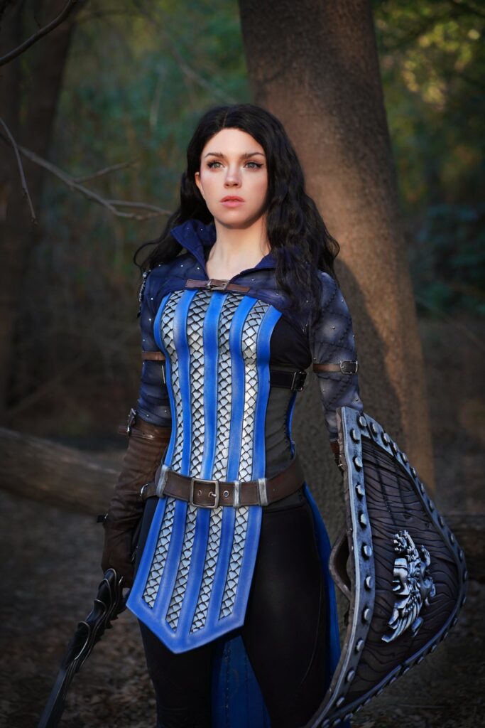 Grey Warden cosplay